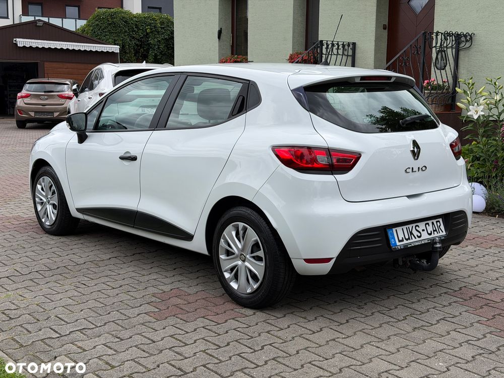 Renault Clio 1.2 16V 75 Limited - 5