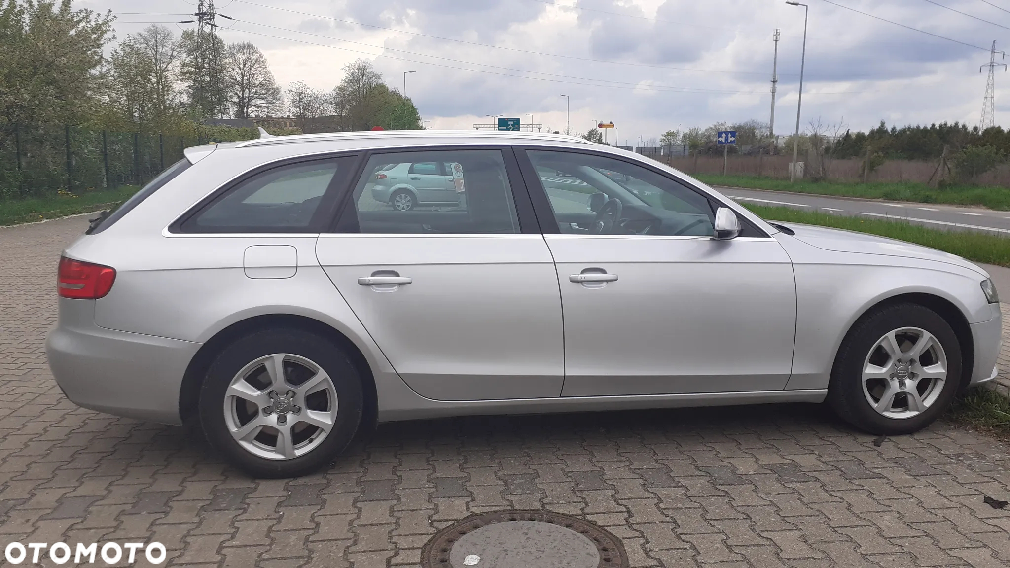 Audi A4 Avant - 4