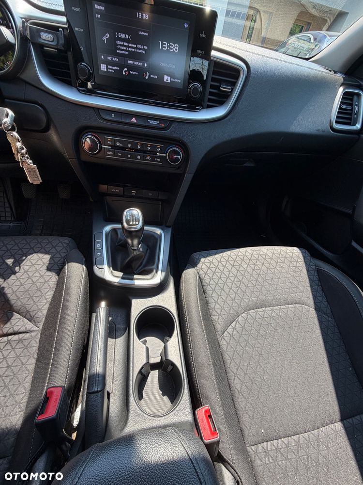 Kia Ceed 1.0 T-GDI L - 17