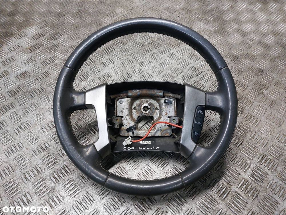 KIEROWNICA KIA SORENTO I MULTIFUNKCJA 211516-241210 - 1
