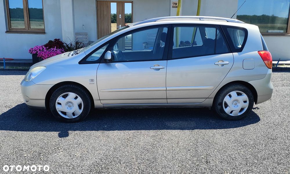 Toyota Corolla Verso 1.6 Terra - 3