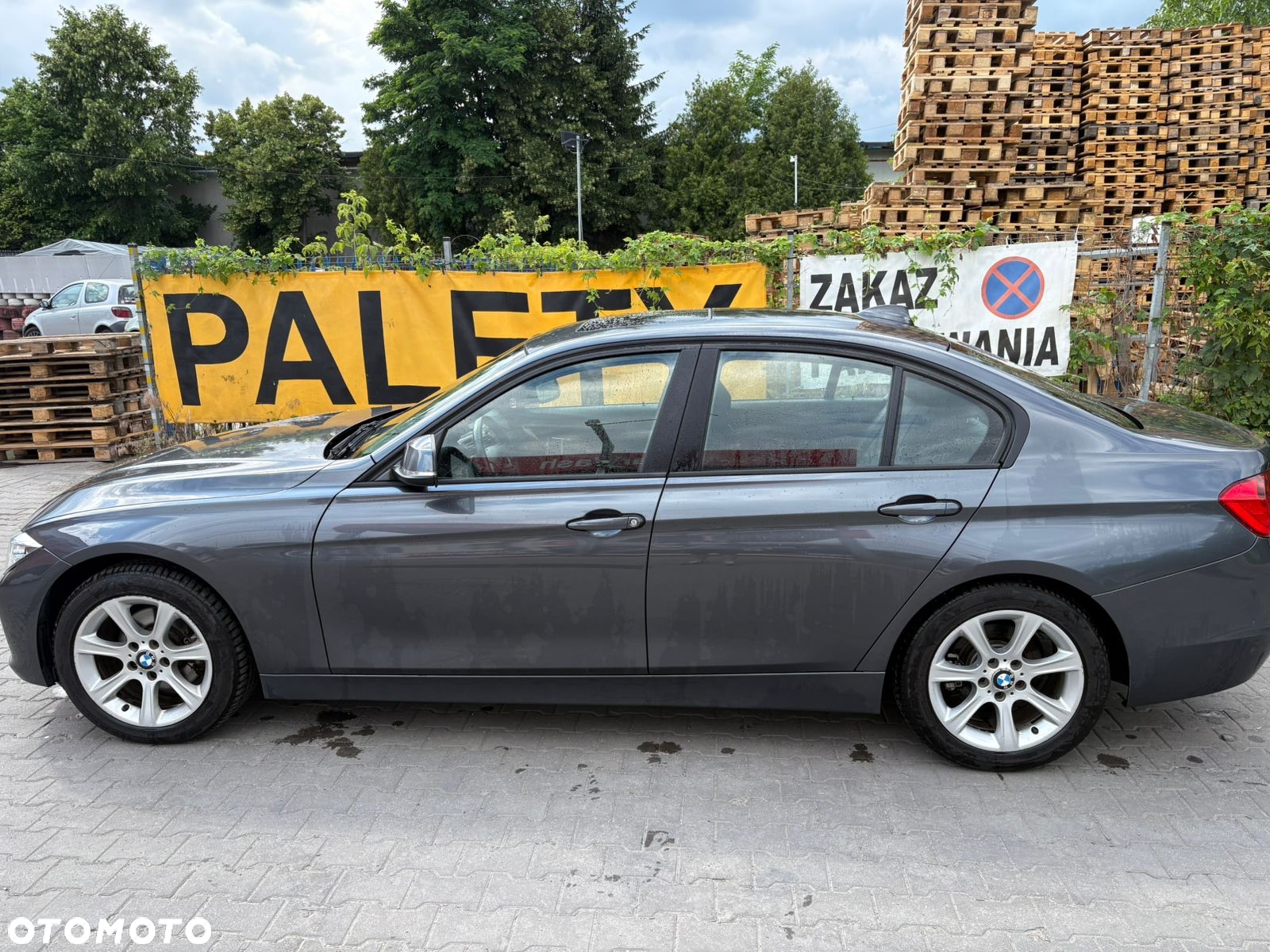 BMW Seria 3 320i - 2