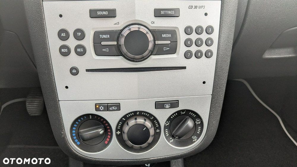 Opel Corsa - 27