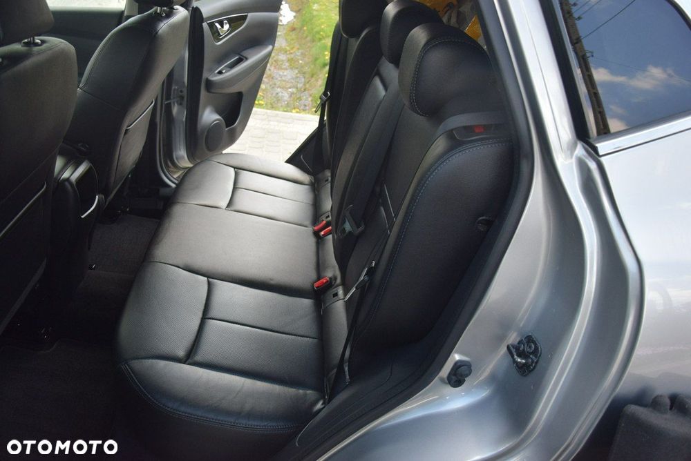 Nissan Qashqai 1.6 dCi 4x4 360 S&S - 22