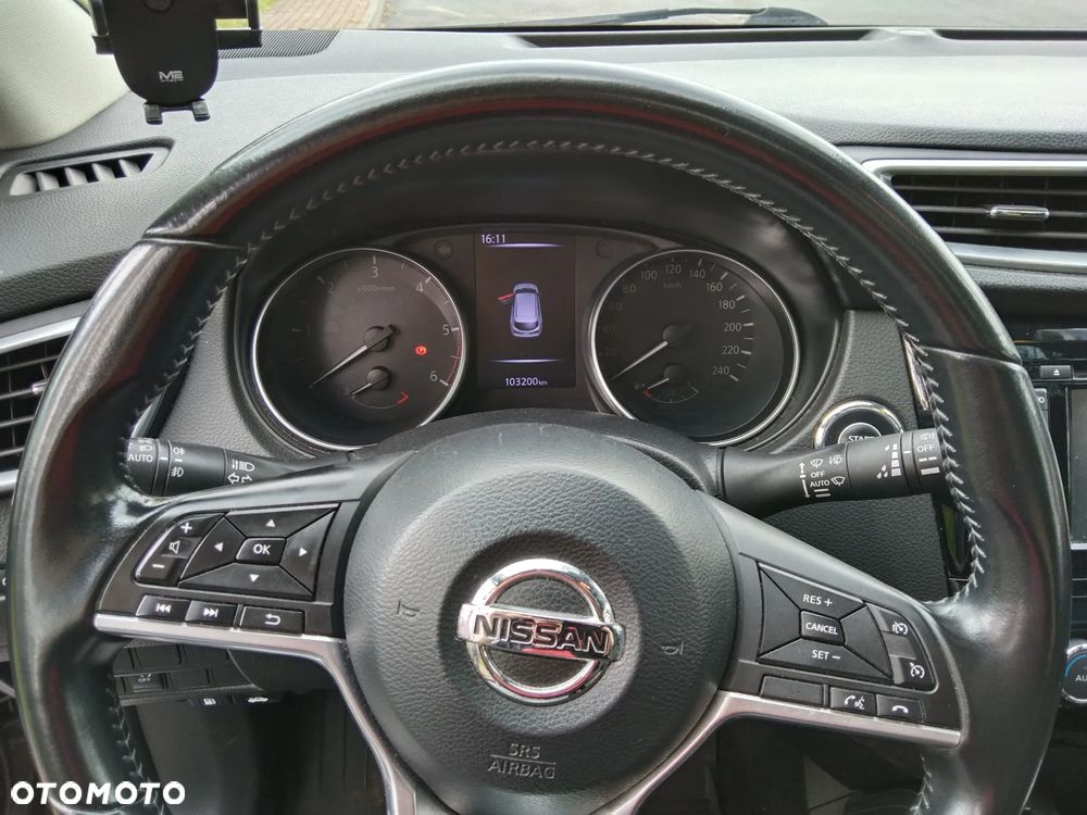 Nissan Qashqai - 14
