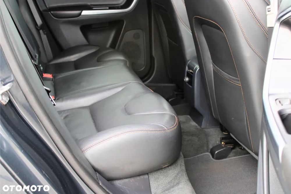 Volvo XC 60 D4 Geartronic Summum - 20
