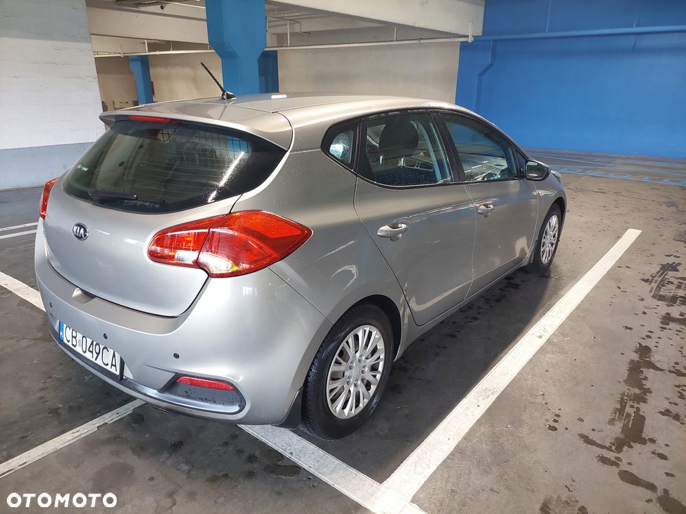 Kia Ceed Cee'd 1.6 GDI M - 9