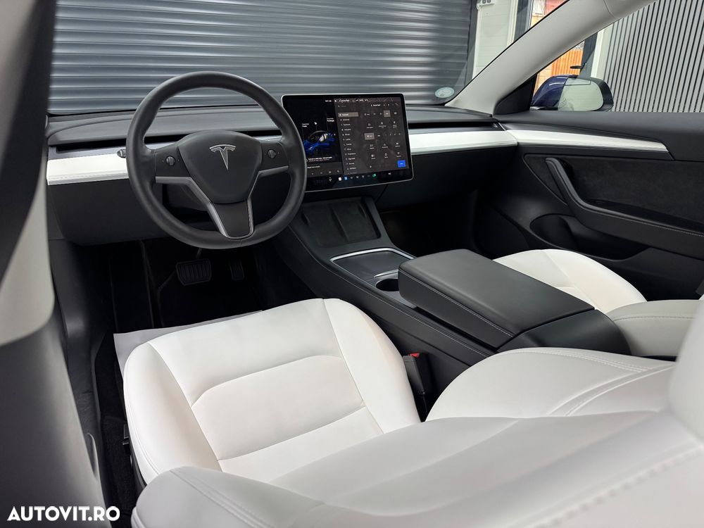 Tesla Model 3 Langstreckenbatterie Allradantrieb Dual Motor - 20
