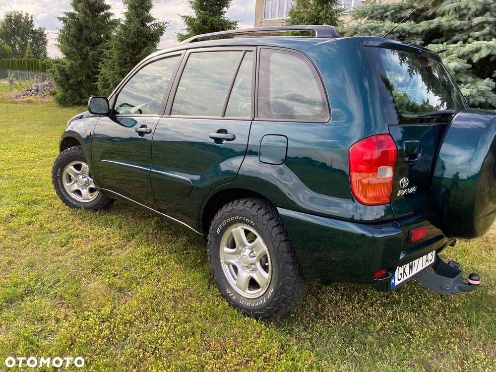 Toyota RAV4 2.0 VVT-i 4x4 - 13
