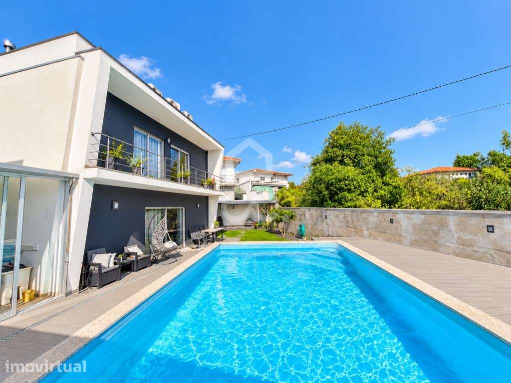 MORADIA T3 MODERNA COM PISCINA E JARDIM | POUSADA DE SARAMAGOS