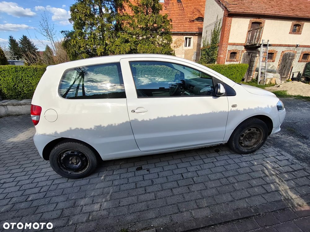 Volkswagen Fox - 5
