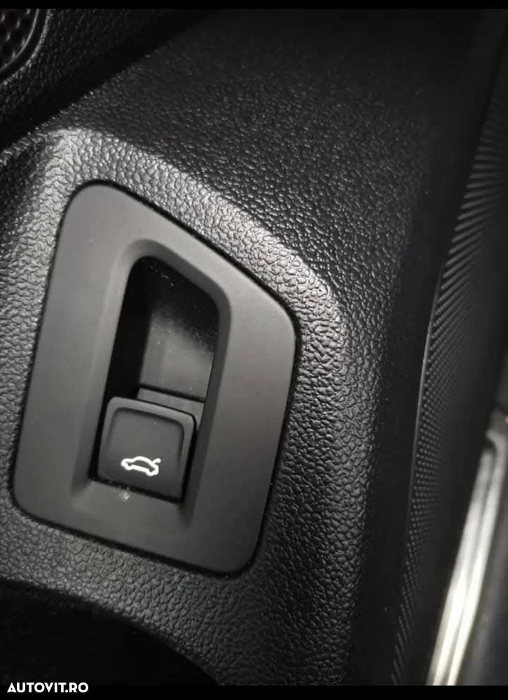 Volkswagen Passat Alltrack 2.0 TDI DSG 4Motion - 13