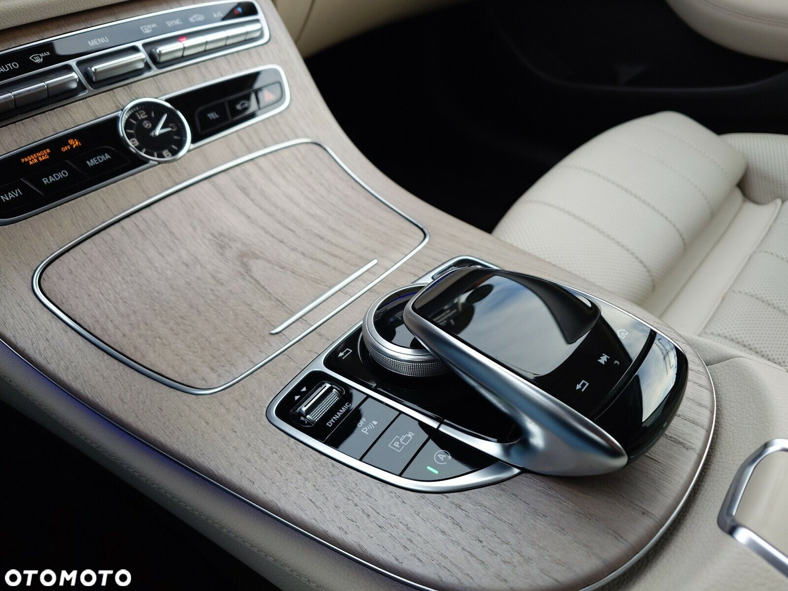 Mercedes-Benz Klasa E - 36