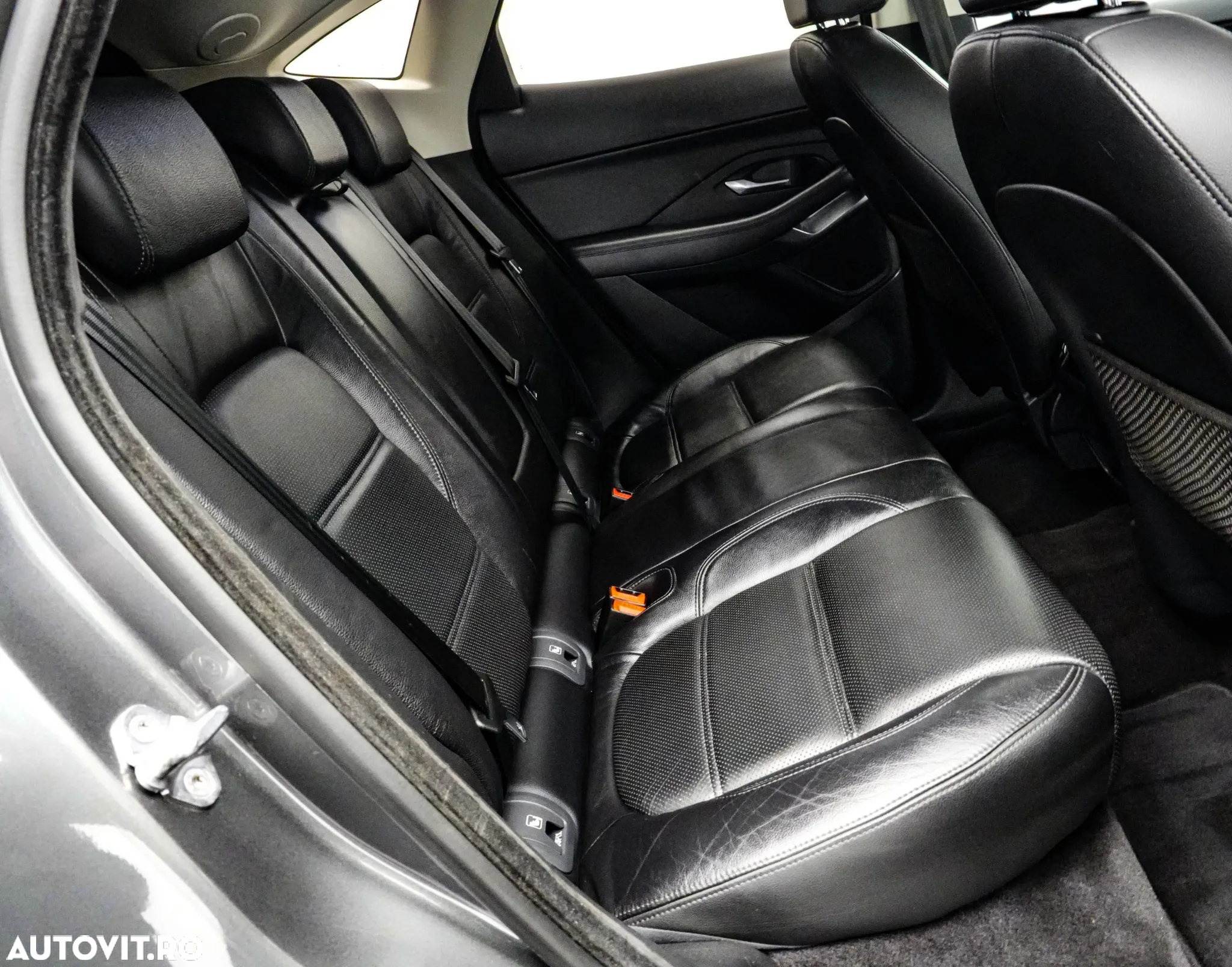 Jaguar E-Pace D150 AWD S - 17