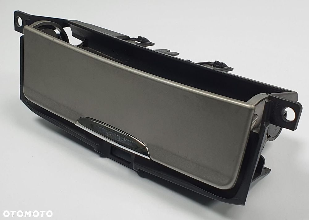 POPIELNICZKA GNIAZDO 12V DEKOR FORD MONDEO MK4 8S71-A04788-AA - 2