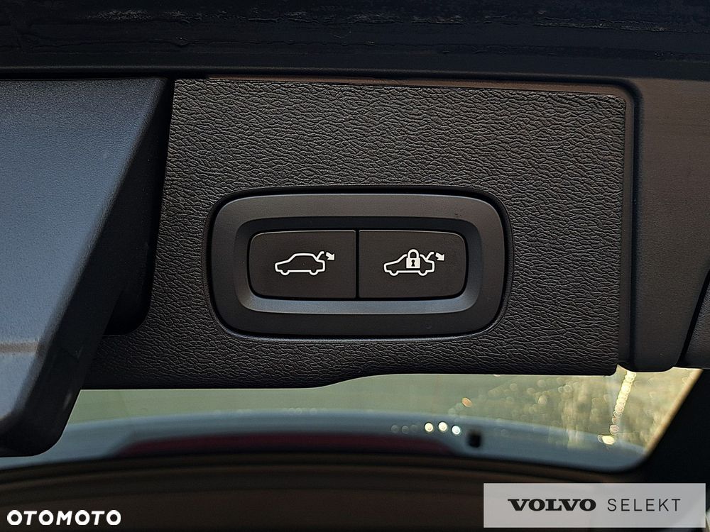 Volvo XC 60 - 32