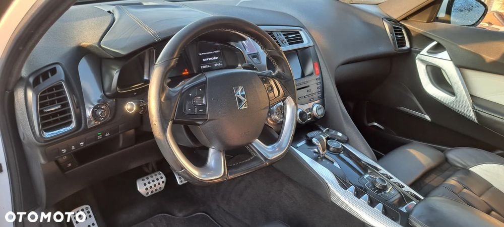 Citroën DS5 2.0 HDi Hybrid4 SportChic MCP - 12
