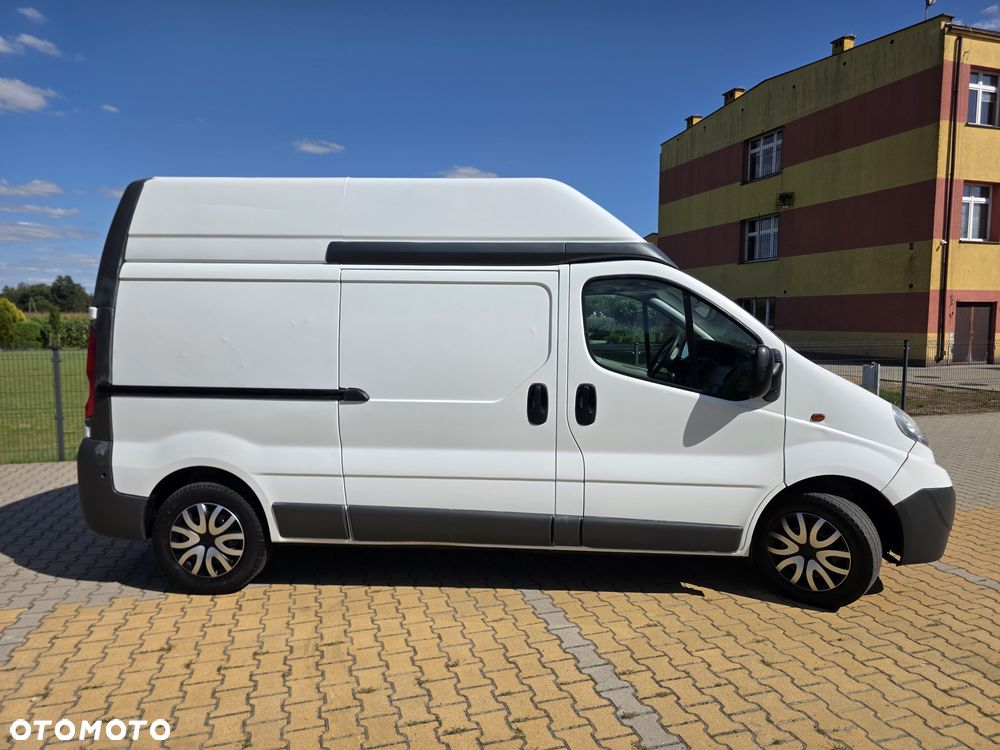 Opel Vivaro - 4
