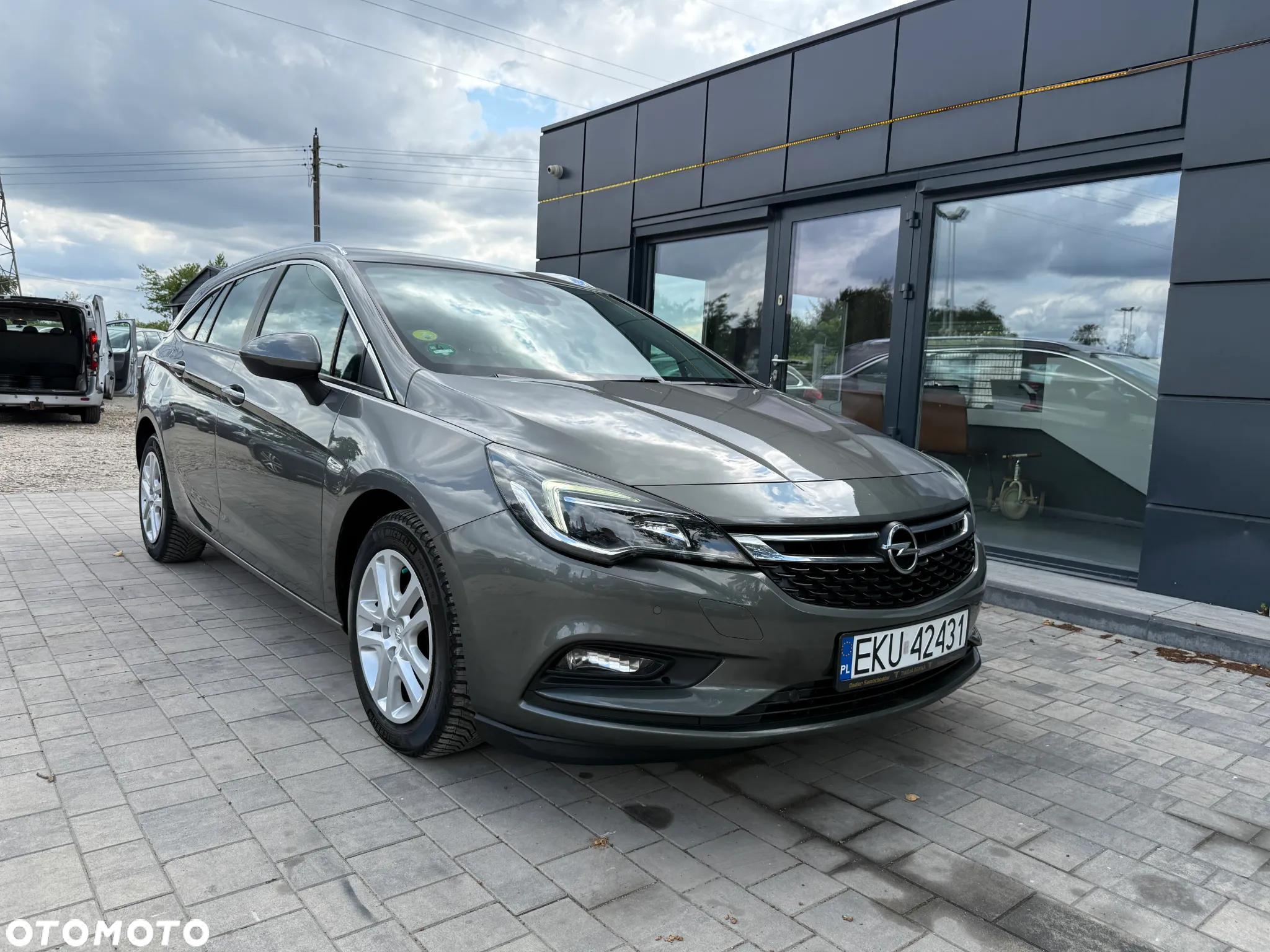 Opel Astra 1.6 CDTI Active - 9