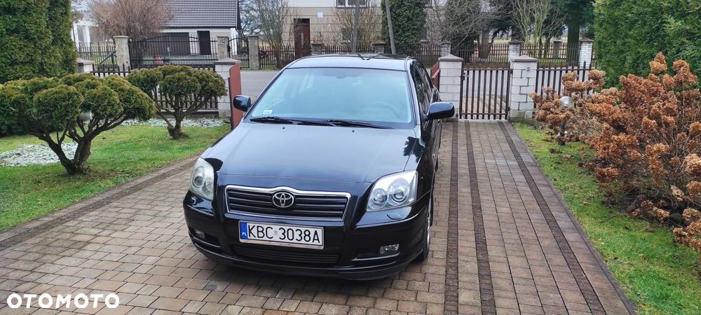 Toyota Avensis 1.8 VVT-i - 2