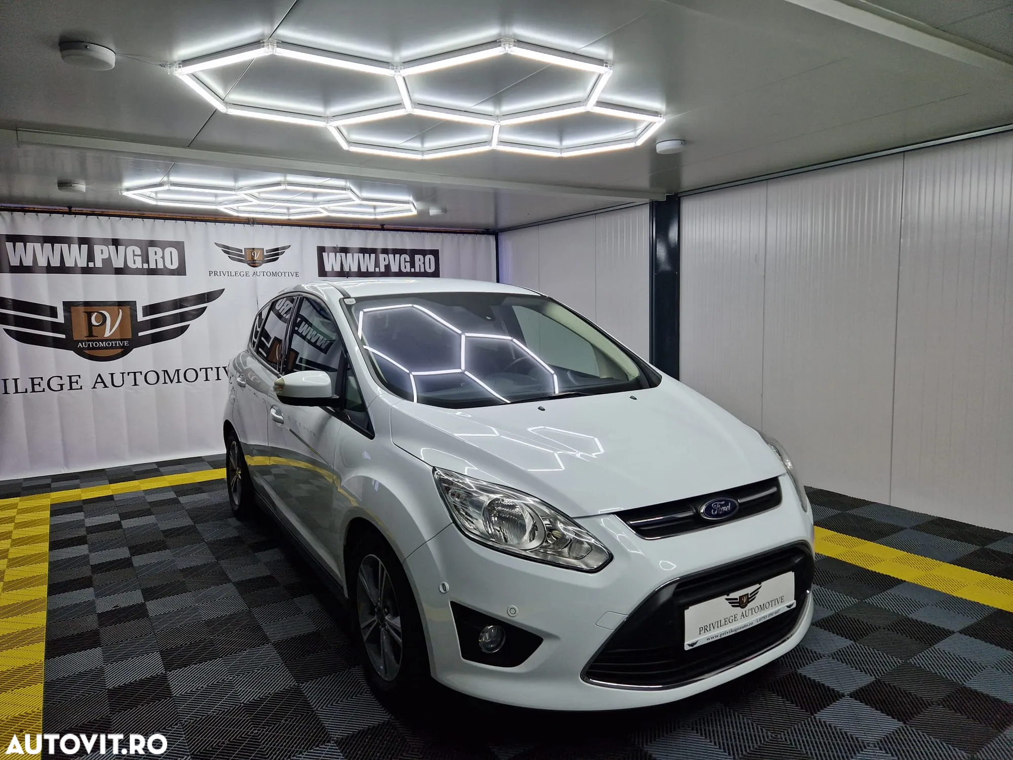 Ford C-Max 1.0 EcoBoost Start-Stopp-System Trend - 3