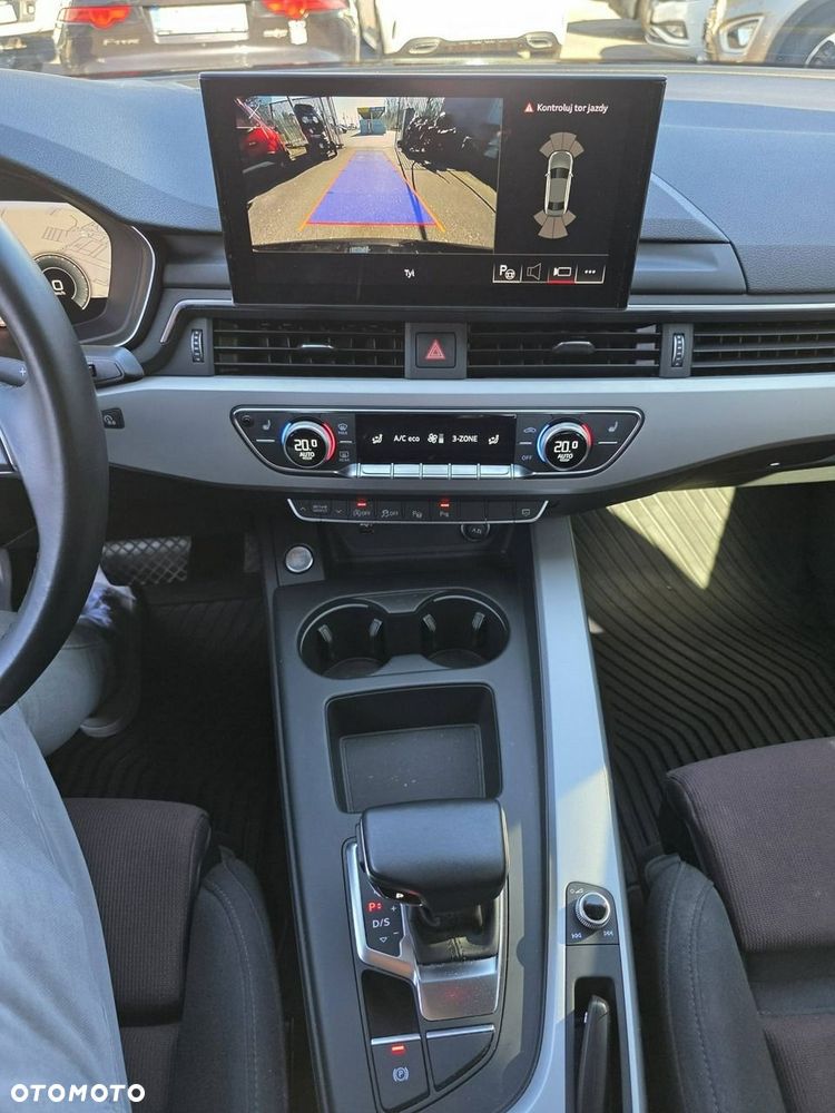 Audi A4 Limousine 40 TFSI S tronic S line - 19