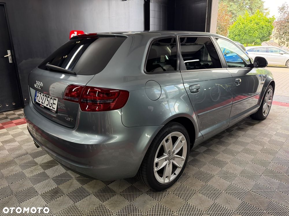 Audi A3 Sportback 1.8 TFSI S tronic Ambition - 5