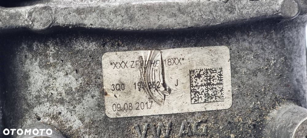 MOCOWANIE SILNIKA VOLKSWAGEN PASSAT B8 3Q0199262J - 4