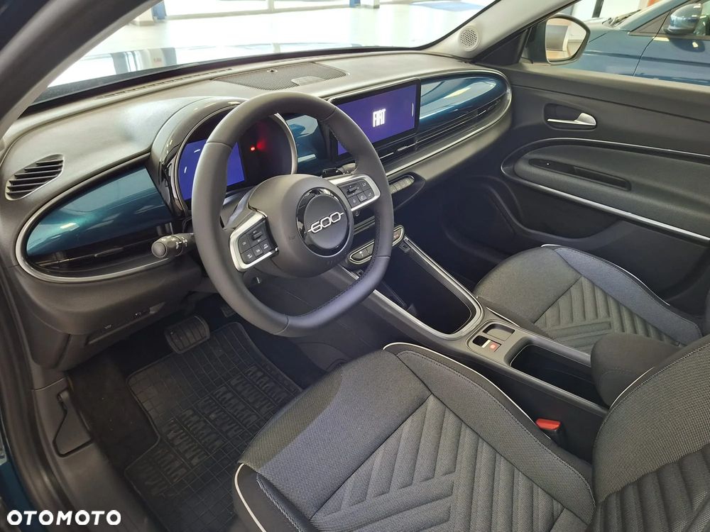 Fiat 600 1.2 Turbo Icon eDCT - 4