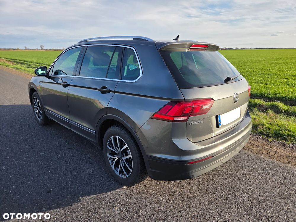 Volkswagen Tiguan 2.0 TDI BMT SCR Comfortline DSG - 11