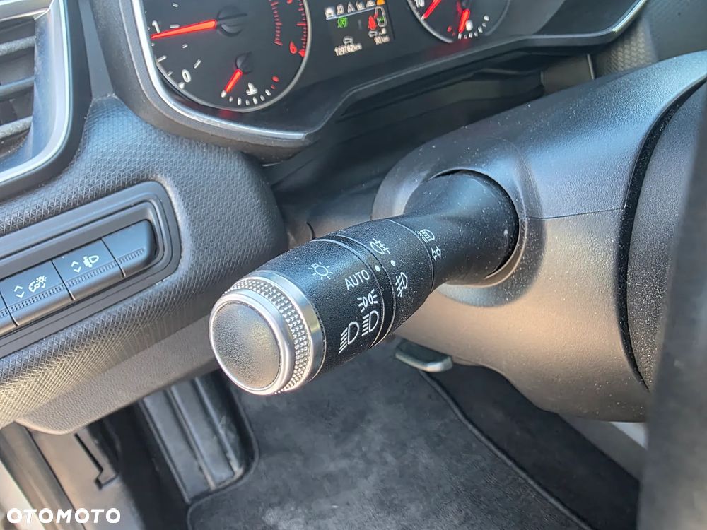 Renault Clio BLUE dCi 85 BUSINESS EDITION - 36