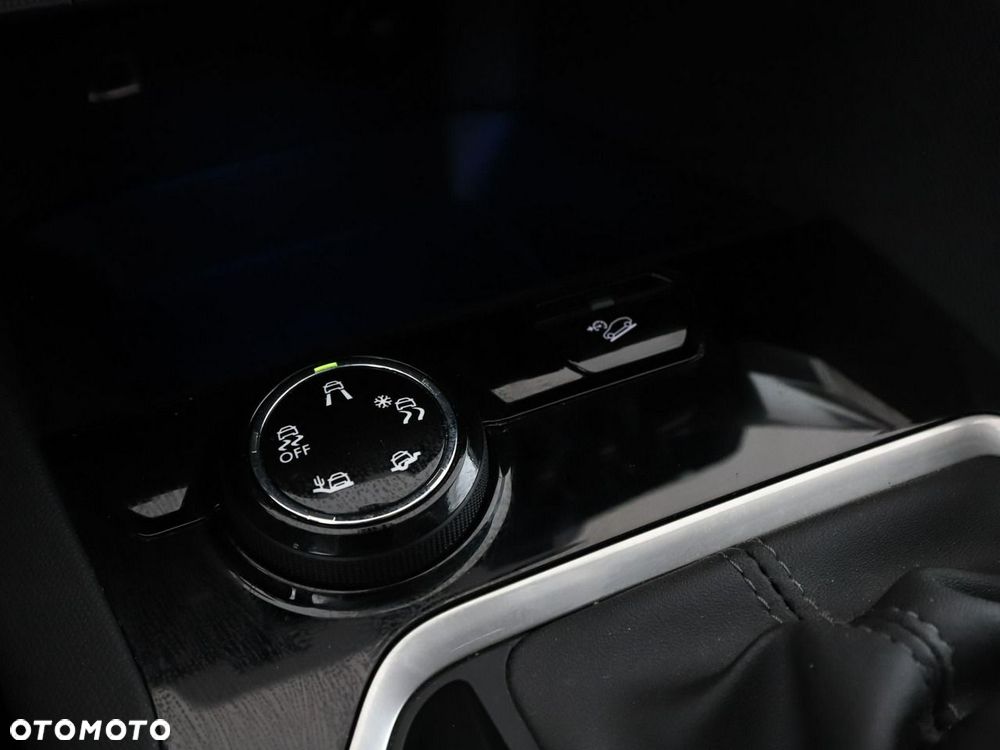 Peugeot 3008 1.2 PureTech Allure Pack S&S - 30
