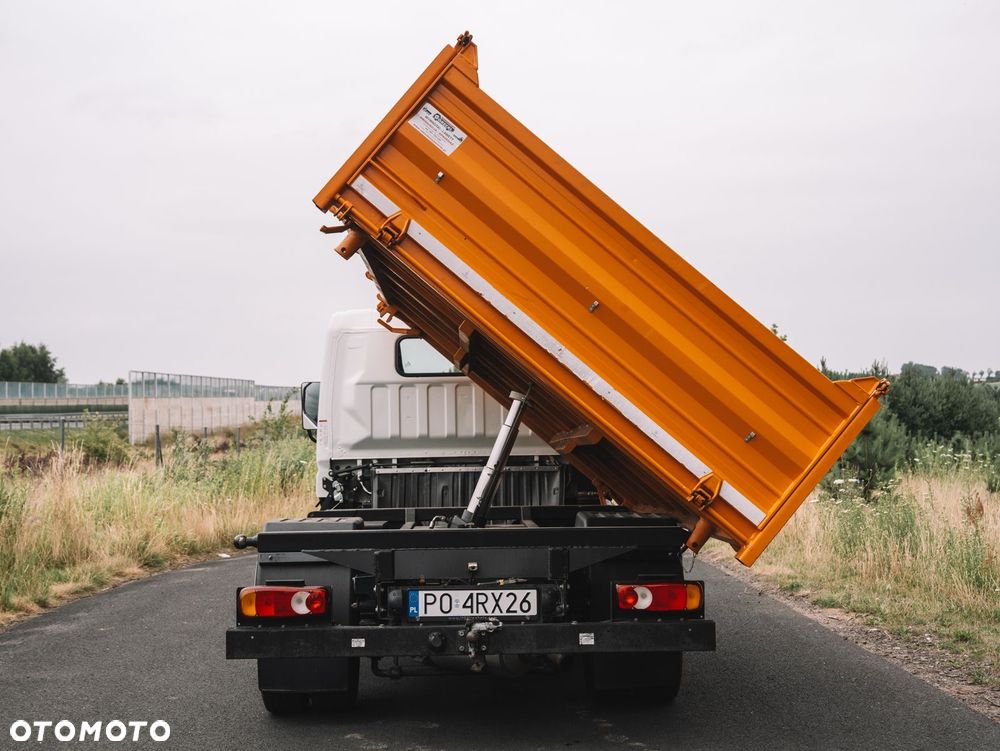 Mitsubishi Fuso Canter - 10
