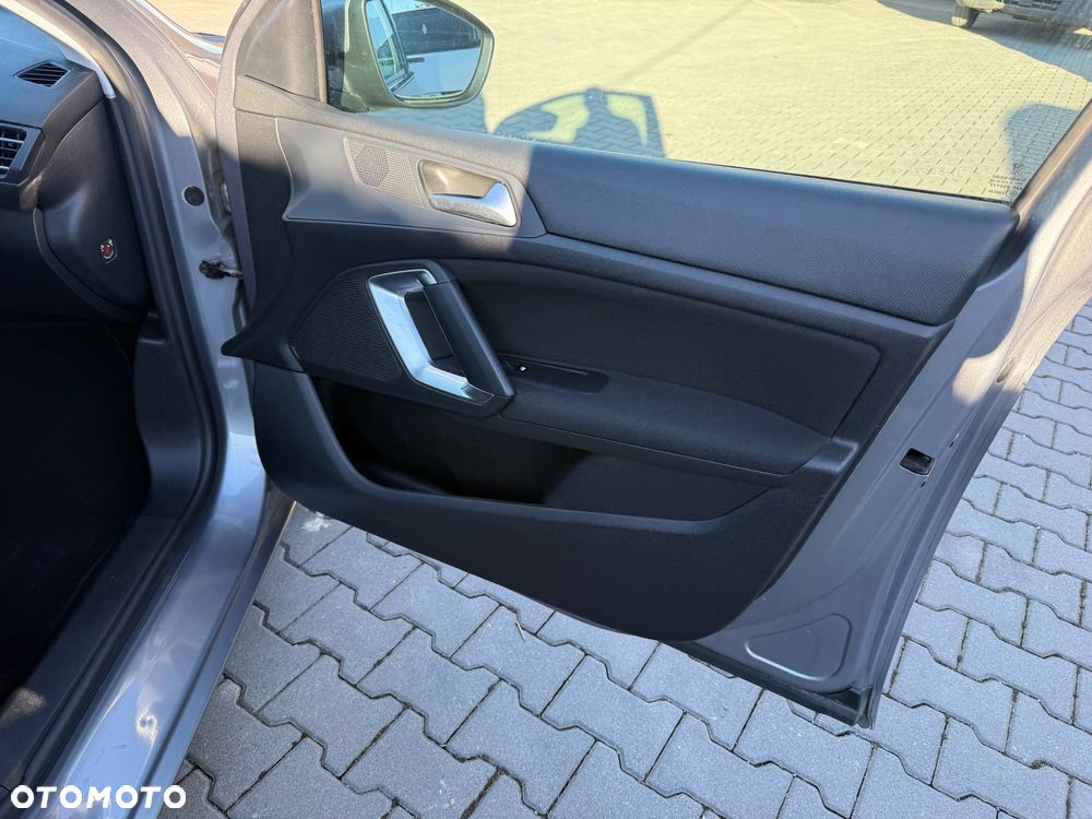 Peugeot 308 PureTech 130 EAT6 Stop & Start Allure - 17