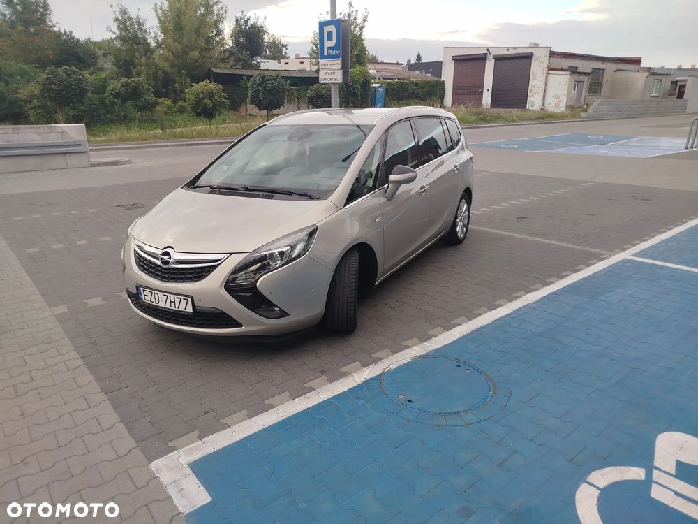 Opel Zafira 2.0 CDTI Cosmo - 30