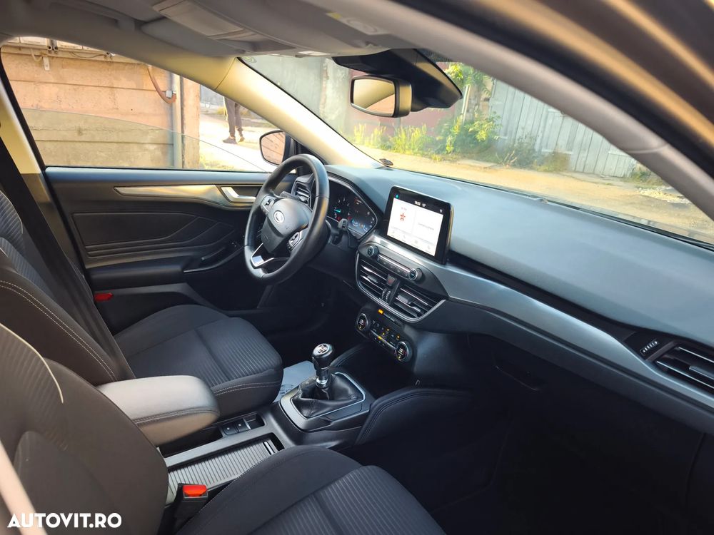 Ford Focus 1.5 EcoBlue Start-Stopp-System TITANIUM STYLE - 7