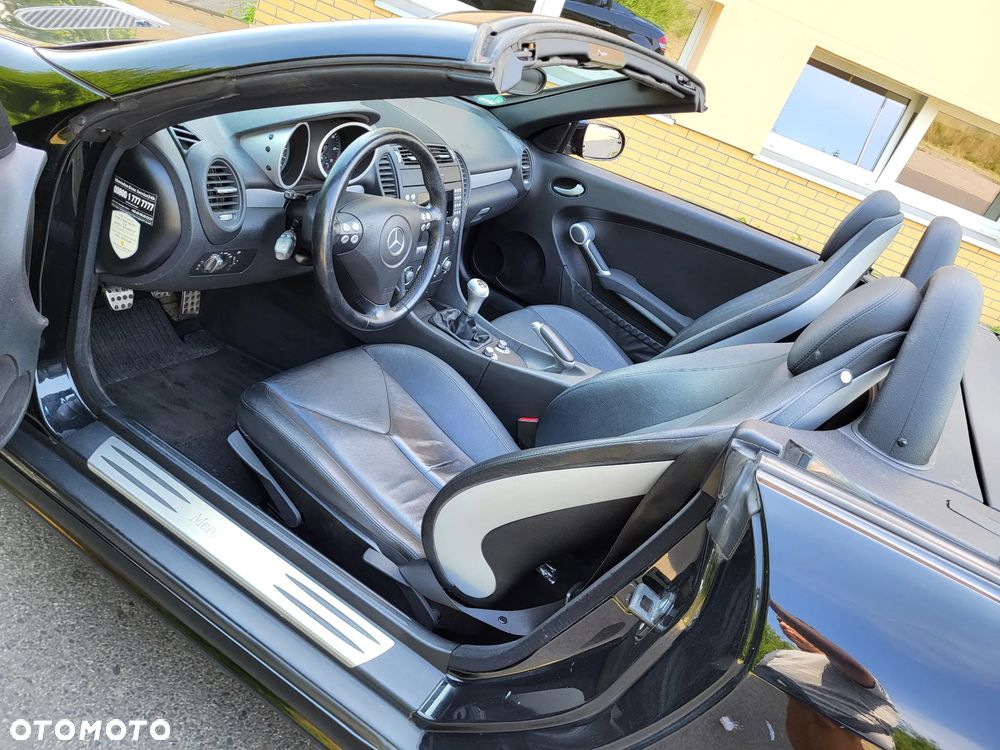 Mercedes-Benz SLK - 16