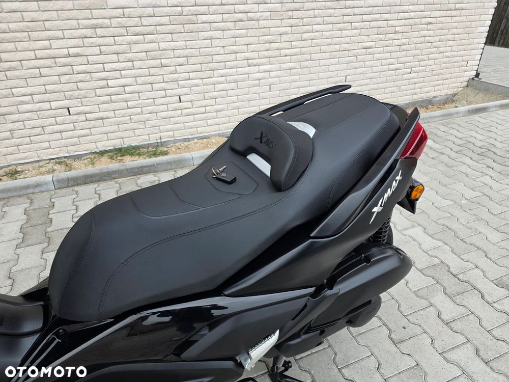 Yamaha X-max - 7