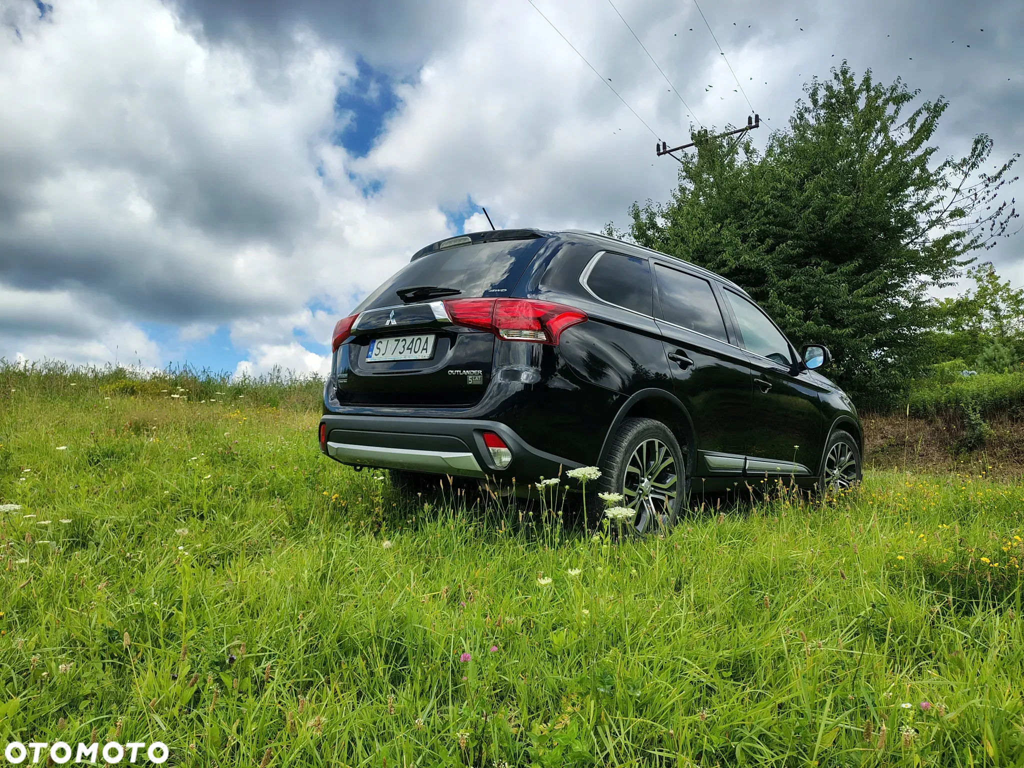 Mitsubishi Outlander - 3