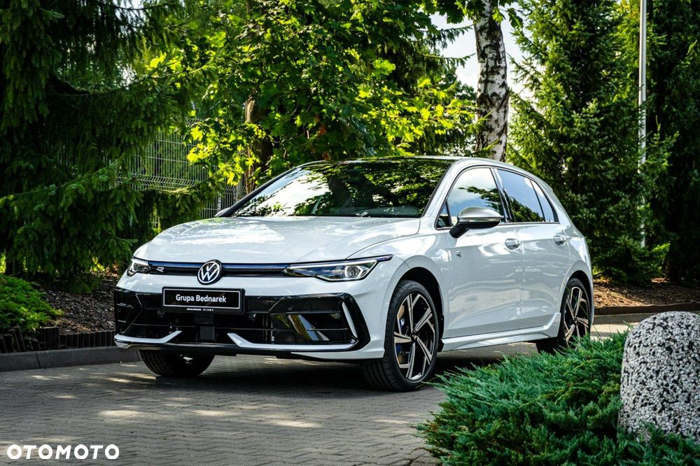 Volkswagen Golf - 21