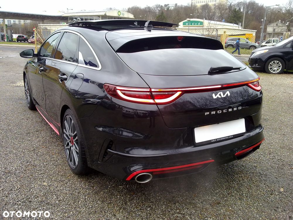 Kia ProCeed 1.6 T-GDI GT DCT - 4