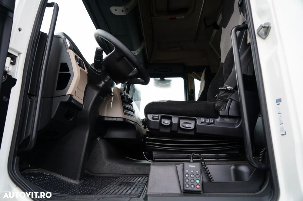 MAN TGX 18.460 / XLX / RETARDER / FULL AIRMATIC - 23