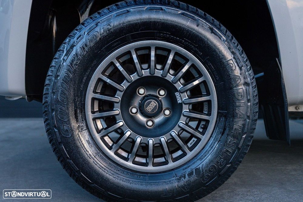 VW Amarok 2.0 TDi CD Trendline 4Motion - 7