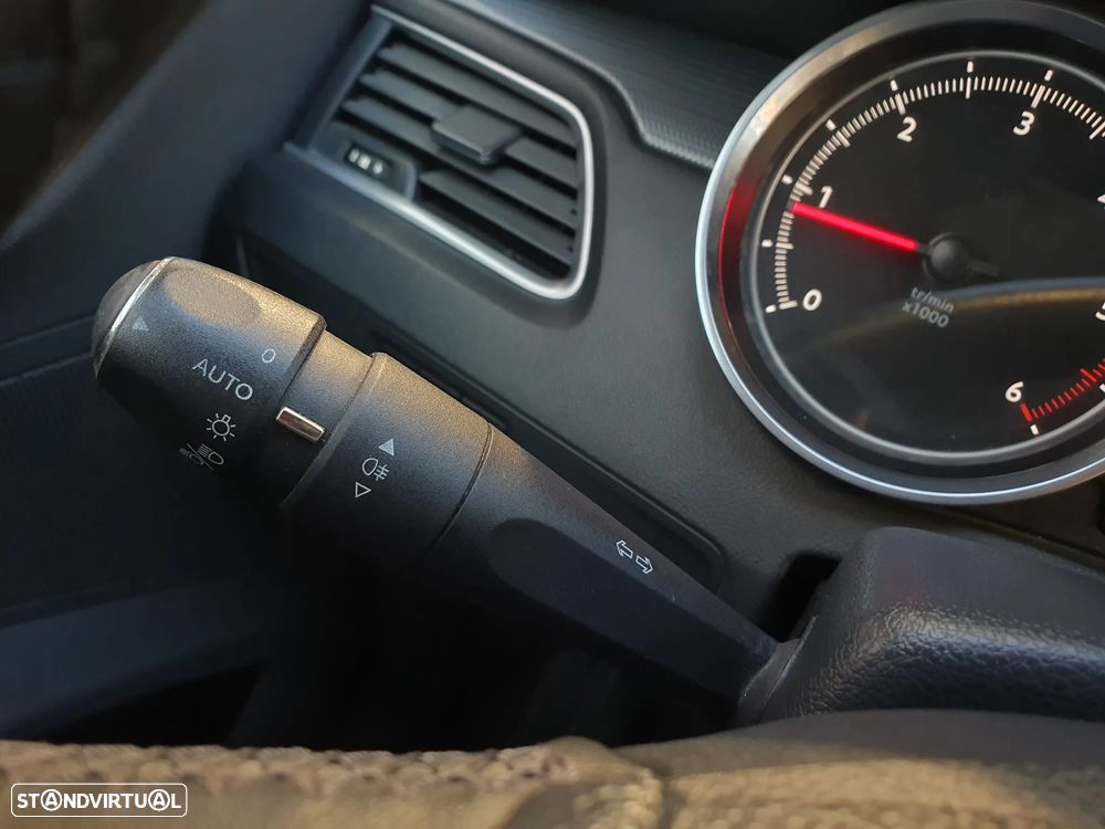Peugeot 508 SW 1.6 BlueHDi Active - 13