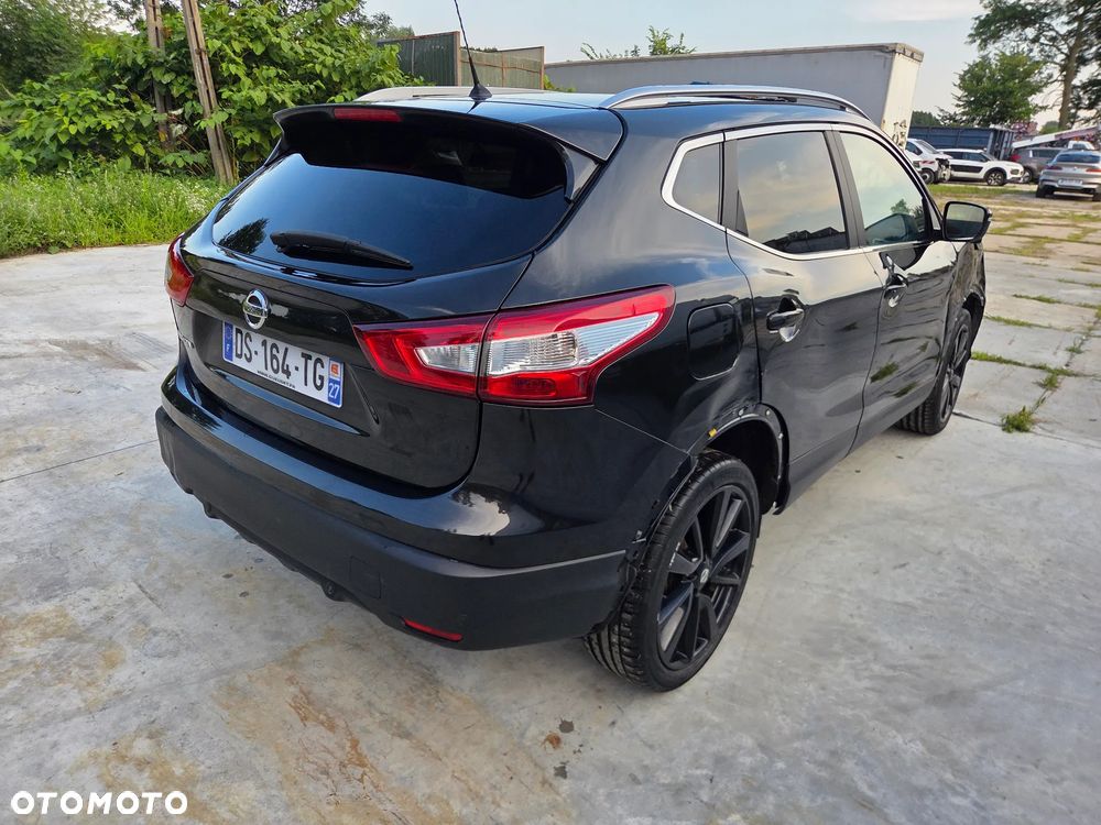 Nissan Qashqai 1.6 DCi N-Connecta - 12