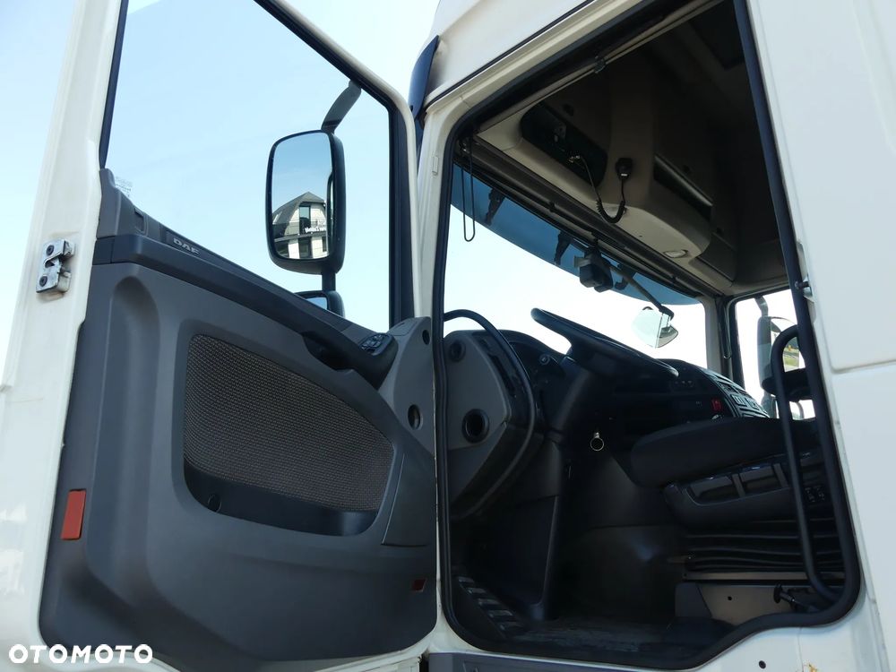 DAF XF 106.460 / SUPER SPACE CAB /  EURO 6 / STANDARD / - 15