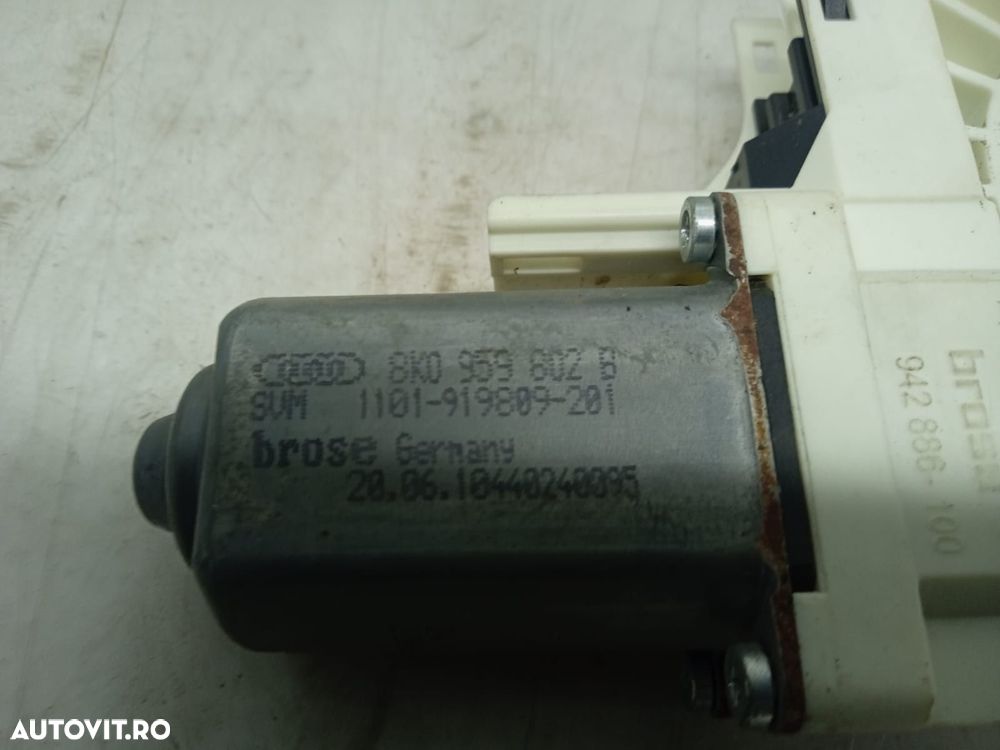 Motoras macara geam dreapta fata 8k0959802b Audi A8 D4/4H [2010 - 201 - 3