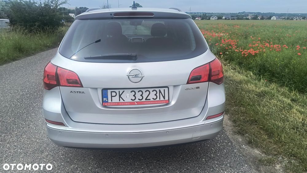 Opel Astra 1.6 CDTI DPF ecoFLEX TourerStart/Stop Edition - 4