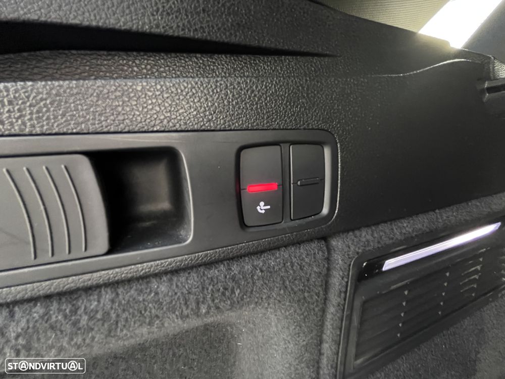 Audi Q5 55 TFSIe quattro S line S tronic - 23