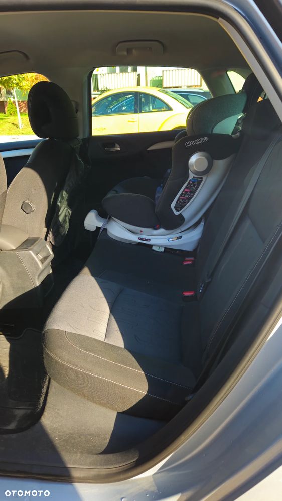 Citroën C4 1.6 HDi Seduction - 12